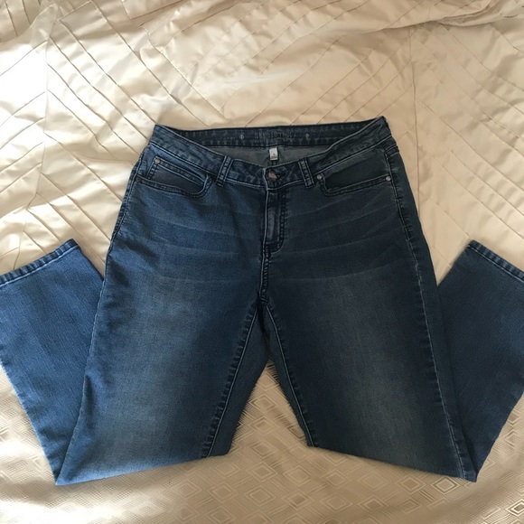 Jennifer Lopez Denim - Jennifer Lopez Capris Size 10